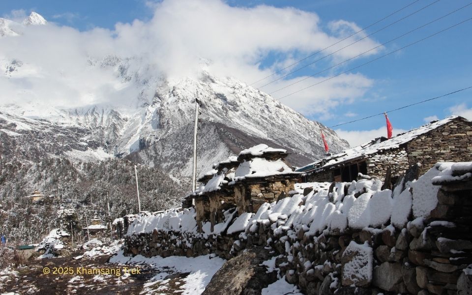 Manaslu Circuit Trek
